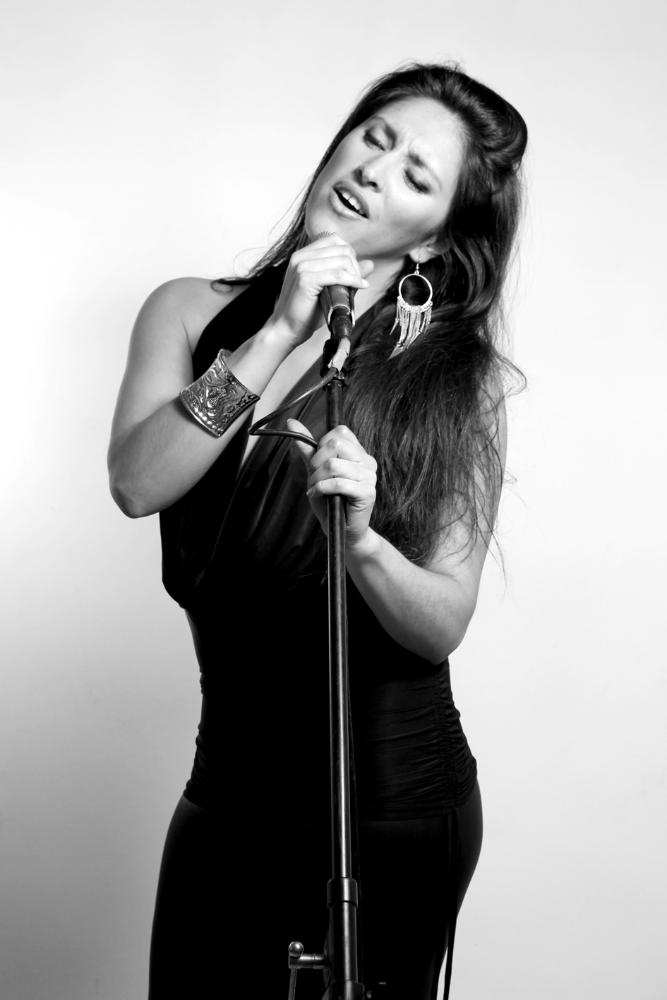 kathy_fernandez_cantante